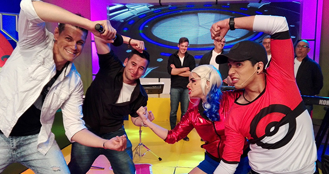 5 de octubre bigote miercoles de versus